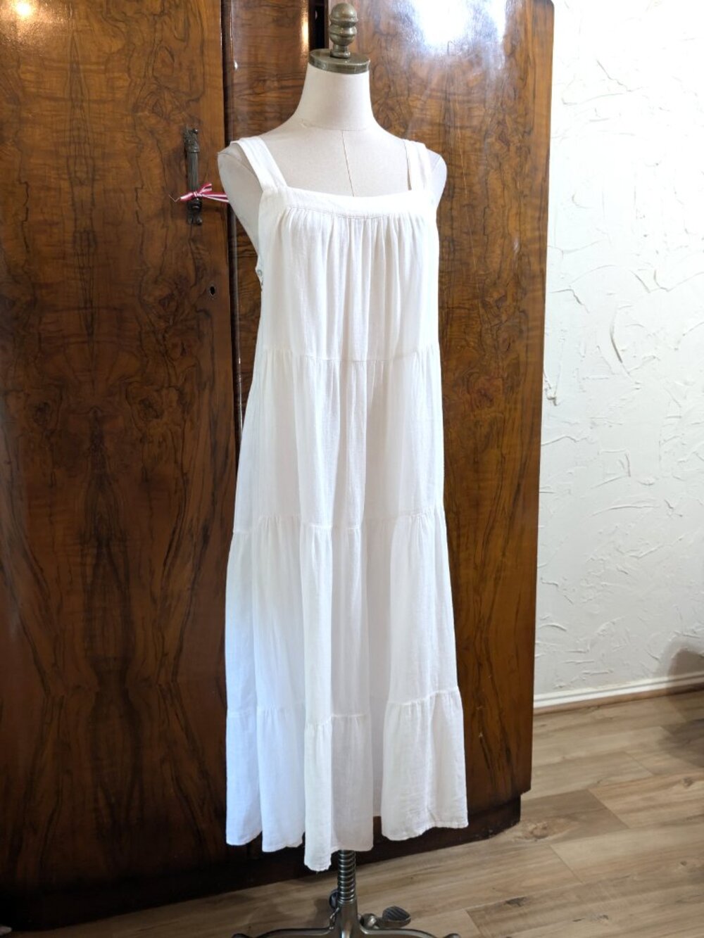 NWT Rails Amaya Tiered Linen Blend Midi Dress S Bright White Breezy Feminine - Picture 2 of 9